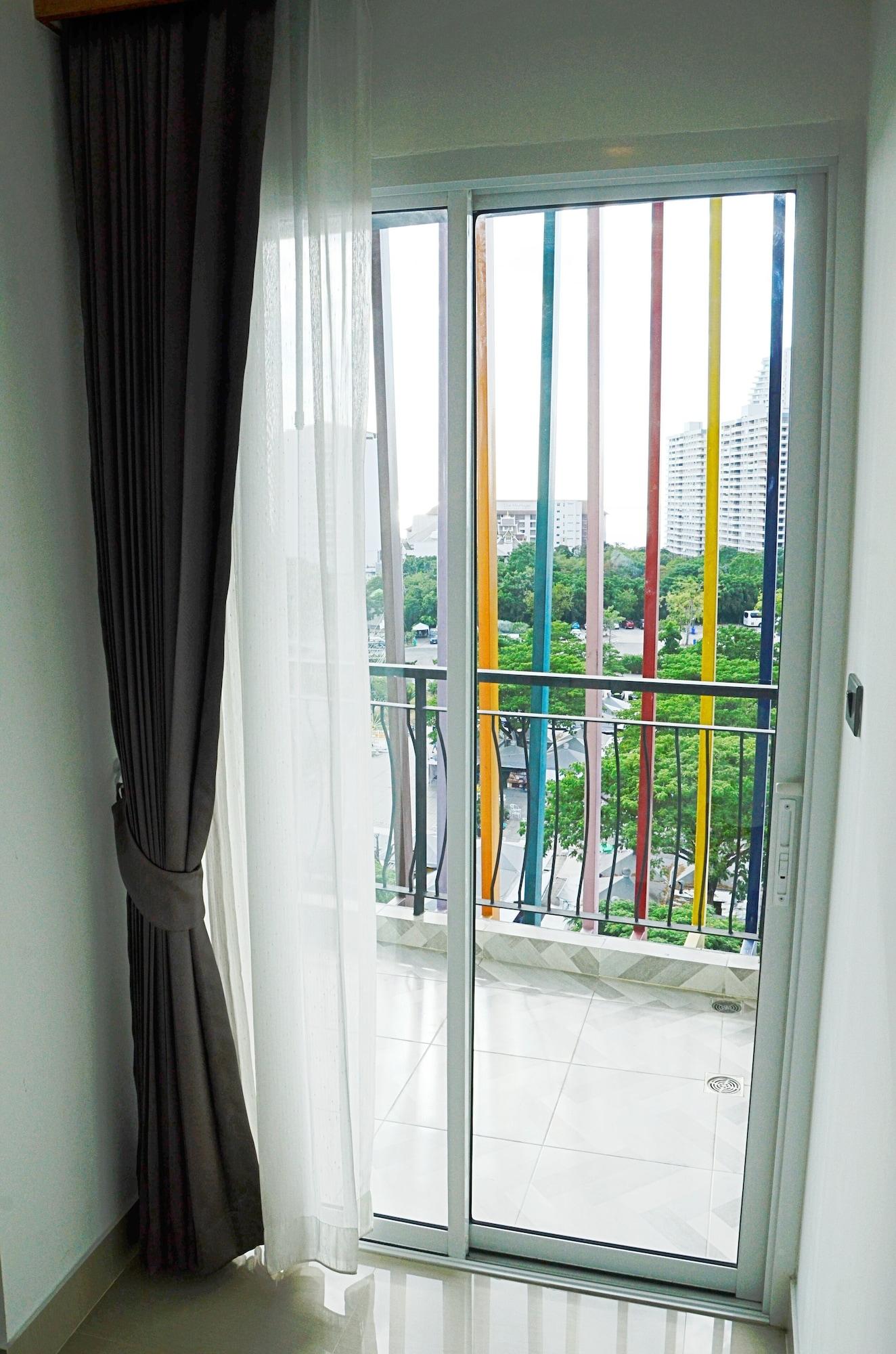 The Forest Hotel Pattaya Ban Nong Tabaek Buitenkant foto
