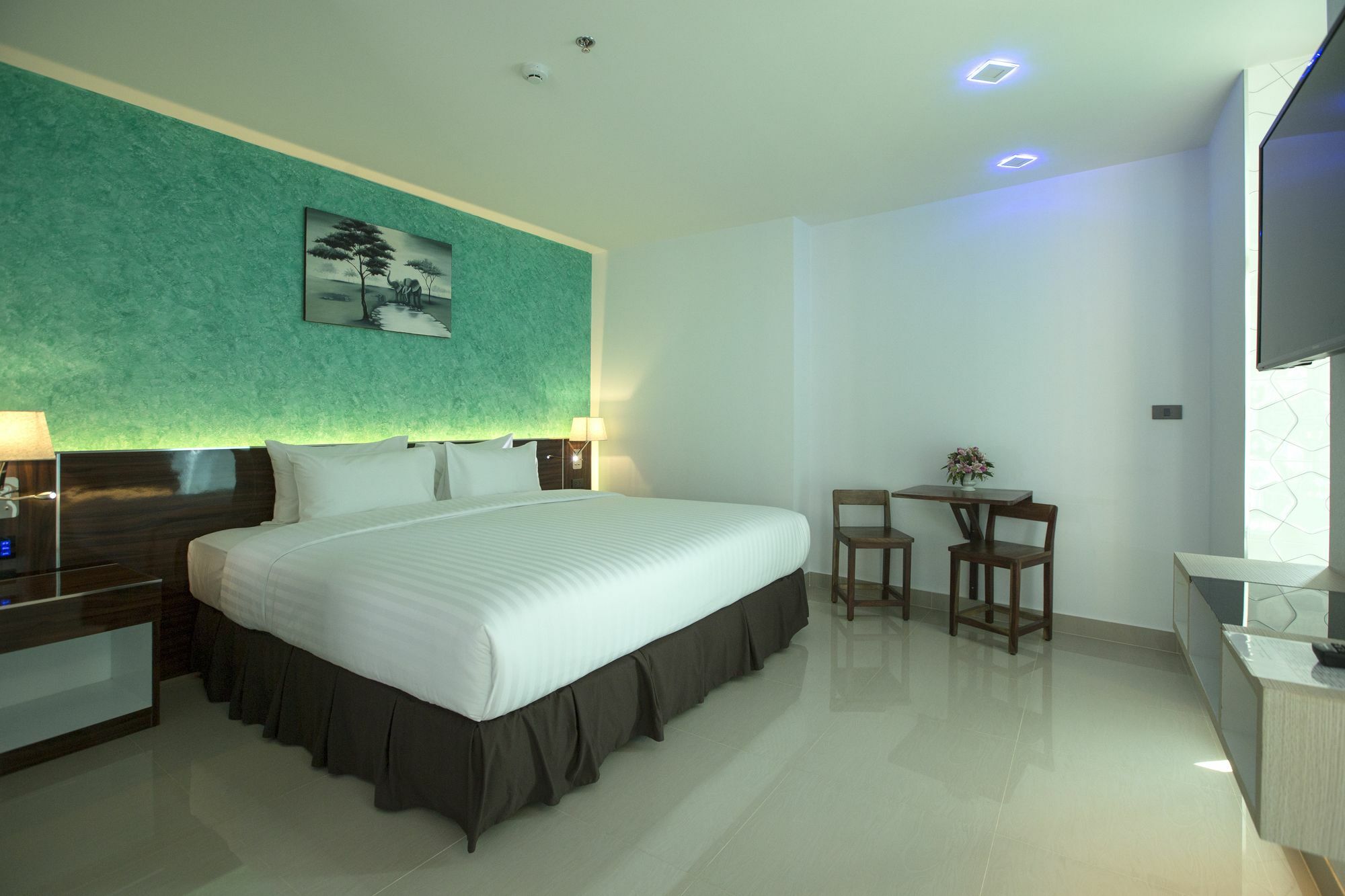 The Forest Hotel Pattaya Ban Nong Tabaek Buitenkant foto